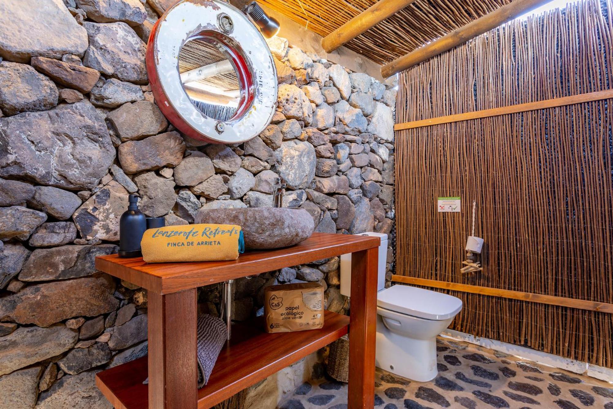 Finca De Arrieta Village - Yurts And Stone Cottages - Shared Pool - Walking Distance To Arrieta Beach - Eco Friendly Табайеско Экстерьер фото